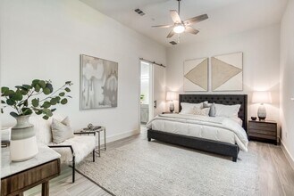 1100 Peters St in Dallas, TX - Building Photo - Building Photo