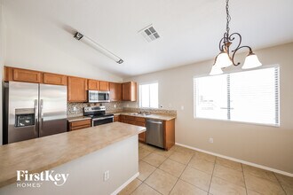 10634 W Pima St in Tolleson, AZ - Building Photo - Building Photo