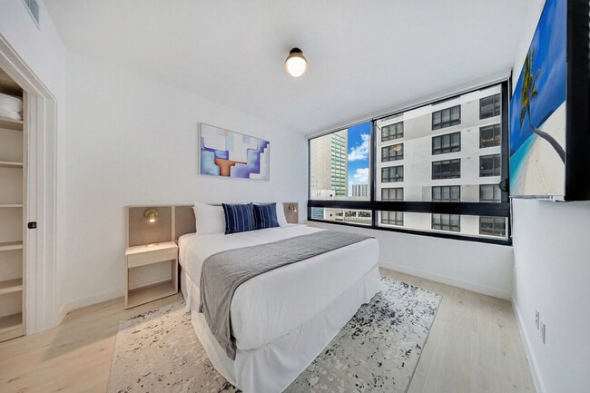 225 N Miami Ave, Unit ID1386578P in Miami, FL - Building Photo - Building Photo