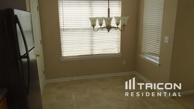 4754 Clayton Crossing Ln in Ellenwood, GA - Building Photo - Building Photo