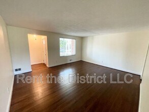 4710 8th St NE in Washington, DC - Building Photo - Building Photo