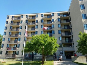 Valley Vista Apartments in Syracuse, NY - Foto de edificio - Building Photo