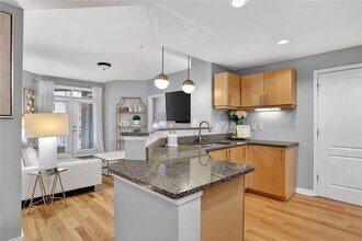 390 17th St NW in Atlanta, GA - Building Photo - Building Photo