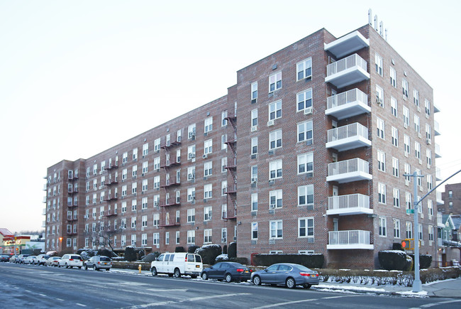 Gerritsen Apartments in Brooklyn, NY - Building Photo - Building Photo