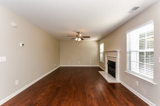 900 Bluebird Ct in Mount Juliet, TN - Building Photo - Building Photo