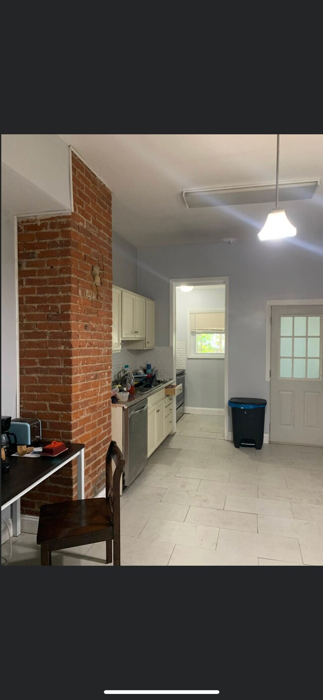 121 Murray St in Binghamton, NY - Foto de edificio - Building Photo