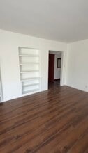 636 W Queen St, Unit Apt C in Inglewood, CA - Building Photo - Building Photo