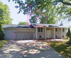 808 Love Dr in O'Fallon, MO - Building Photo