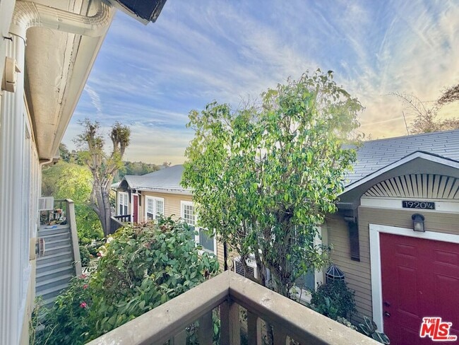 property at 1922 Preston Ave