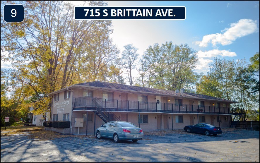 Sandalwood Apartments in Muncie, IN - Building Photo