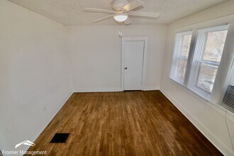 527 Moro St in Manhattan, KS - Building Photo - Building Photo