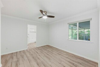 117 La Vista St in Austin, TX - Building Photo - Building Photo