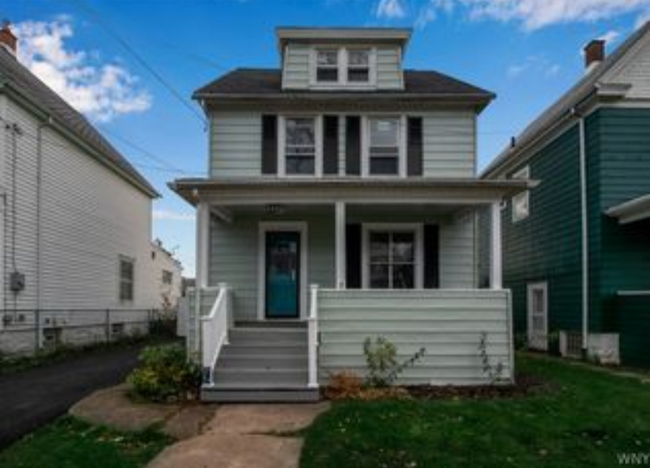 property at 2025 La Salle Ave