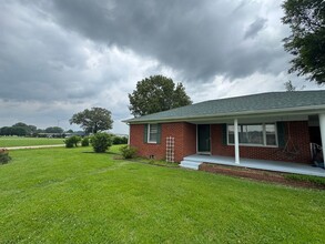 9794 TN-22 in Dresden, TN - Building Photo - Building Photo