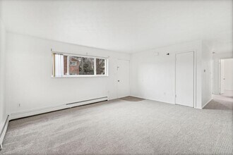 1112 Gard Pl in Loveland, CO - Building Photo - Building Photo