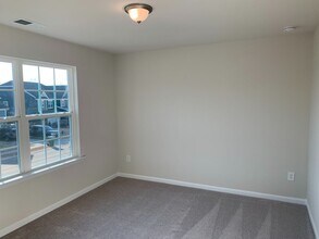 17212 Snug Harbor Rd in Charlotte, NC - Building Photo - Building Photo