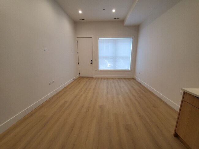 3322 N Halsted St in Chicago, IL - Building Photo - Building Photo