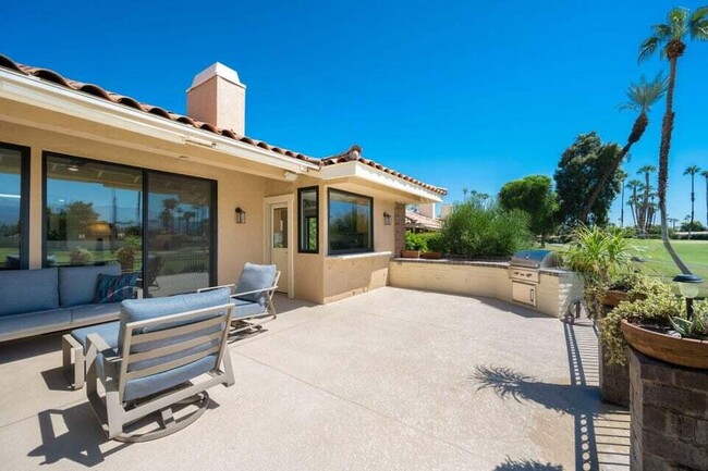 283 Cordoba Way in Palm Desert, CA - Building Photo - Building Photo