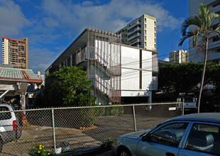 1334 Kaihee St in Honolulu, HI - Building Photo - Building Photo