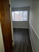 4248 Lasata Dr in St. Louis, MO - Building Photo - Building Photo