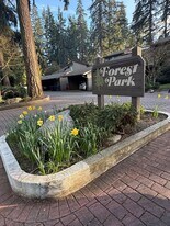 19117 Ballinger Way NE in Lake Forest Park, WA - Building Photo