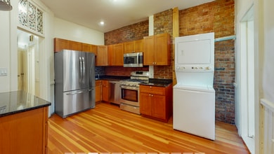 4 Mark St in Boston, MA - Foto de edificio - Building Photo