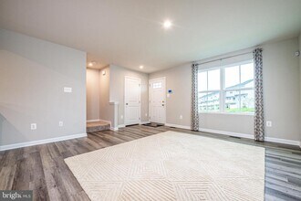 214 SPRING in Strasburg, VA - Building Photo - Building Photo