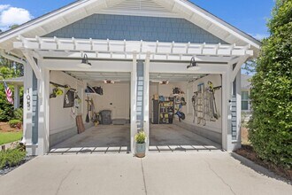 105 Somersault Lane in Inlet Beach, FL - Foto de edificio - Building Photo