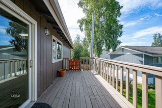 8400 E 11th Ct in Anchorage, AK - Building Photo - Building Photo