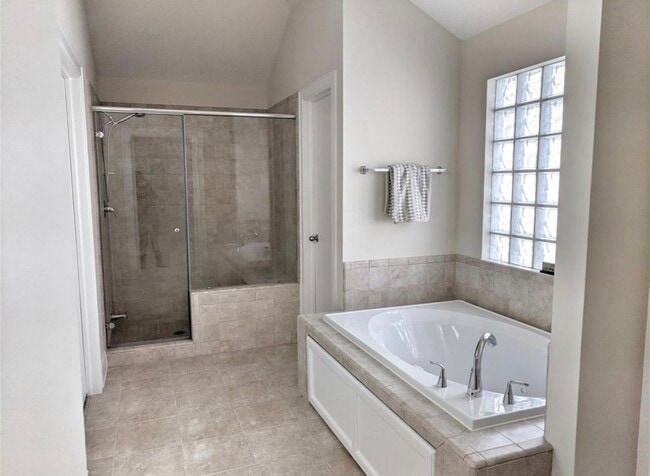 property at 3730 Main Poplar Dr