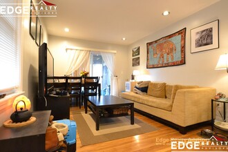 135 Nottinghill Rd in Boston, MA - Building Photo - Building Photo