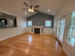 225 Wedgefield Cir in Maple Hill, NC - Building Photo - Building Photo