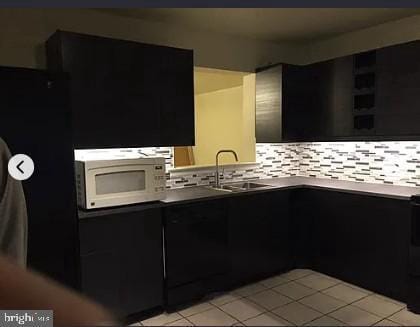 property at 185 Stirling Ct