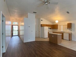 10200 Willowemac Ct in Orlando, FL - Building Photo - Building Photo