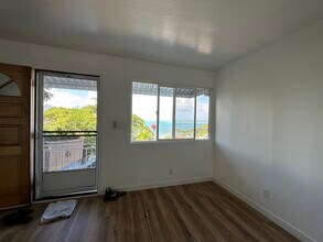 47-362 Lulani St in Kaneohe, HI - Foto de edificio - Building Photo