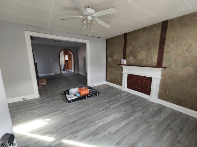 241 Mercer St in Phillipsburg, NJ - Building Photo - Building Photo