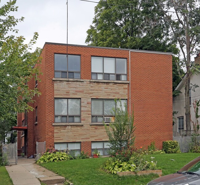 100 West Ave S in Hamilton, ON - Building Photo - Building Photo