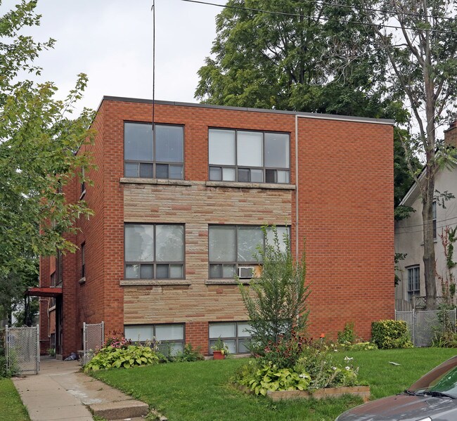 100 West Ave S in Hamilton, ON - Building Photo - Building Photo