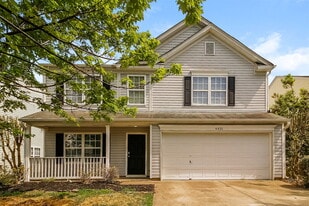 4431 Staffordshire Ln in Charlotte, NC - Building Photo
