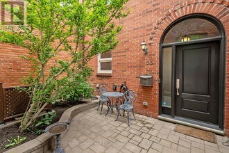 53 Forsythe St in Oakville, ON - Building Photo - Building Photo