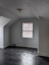 5263 Hereford St in Detroit, MI - Foto de edificio - Building Photo