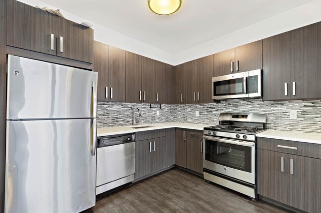 510 45th St in Union City, NJ - Building Photo - Building Photo