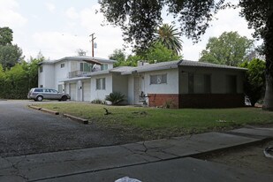 328-338 La Paloma St Apartments