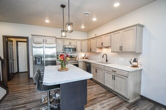 9064 W Ark Pl in Sioux Falls, SD - Building Photo - Building Photo