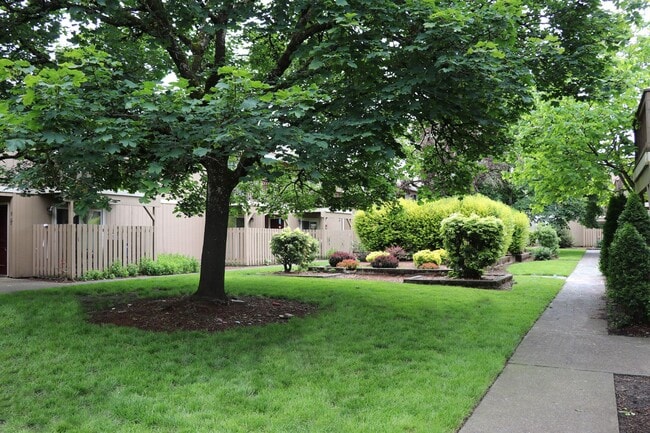 Images Garden View Apartments