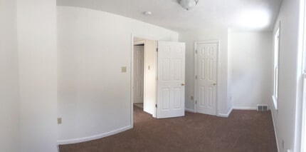 1418 Walters Ave in Pittsburgh, PA - Building Photo - Building Photo