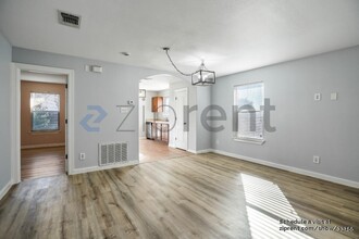 2722 Cedar Sound in San Antonio, TX - Building Photo - Building Photo