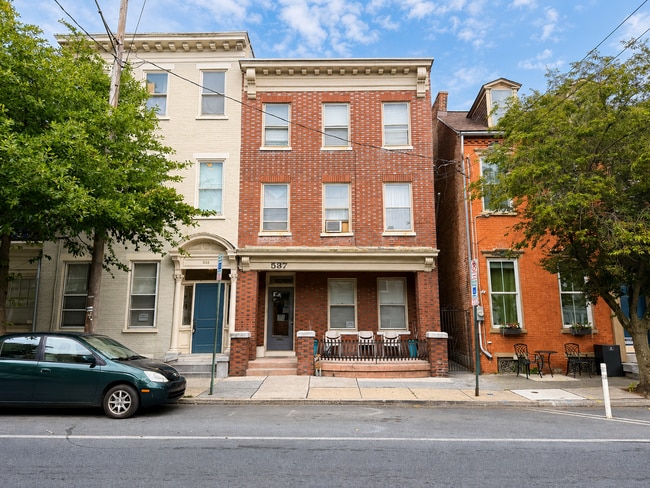 Building Photo