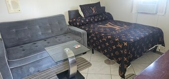 1063 Vista Madera Ln in El Cajon, CA - Building Photo