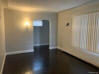 654 E Granet Ave photo'